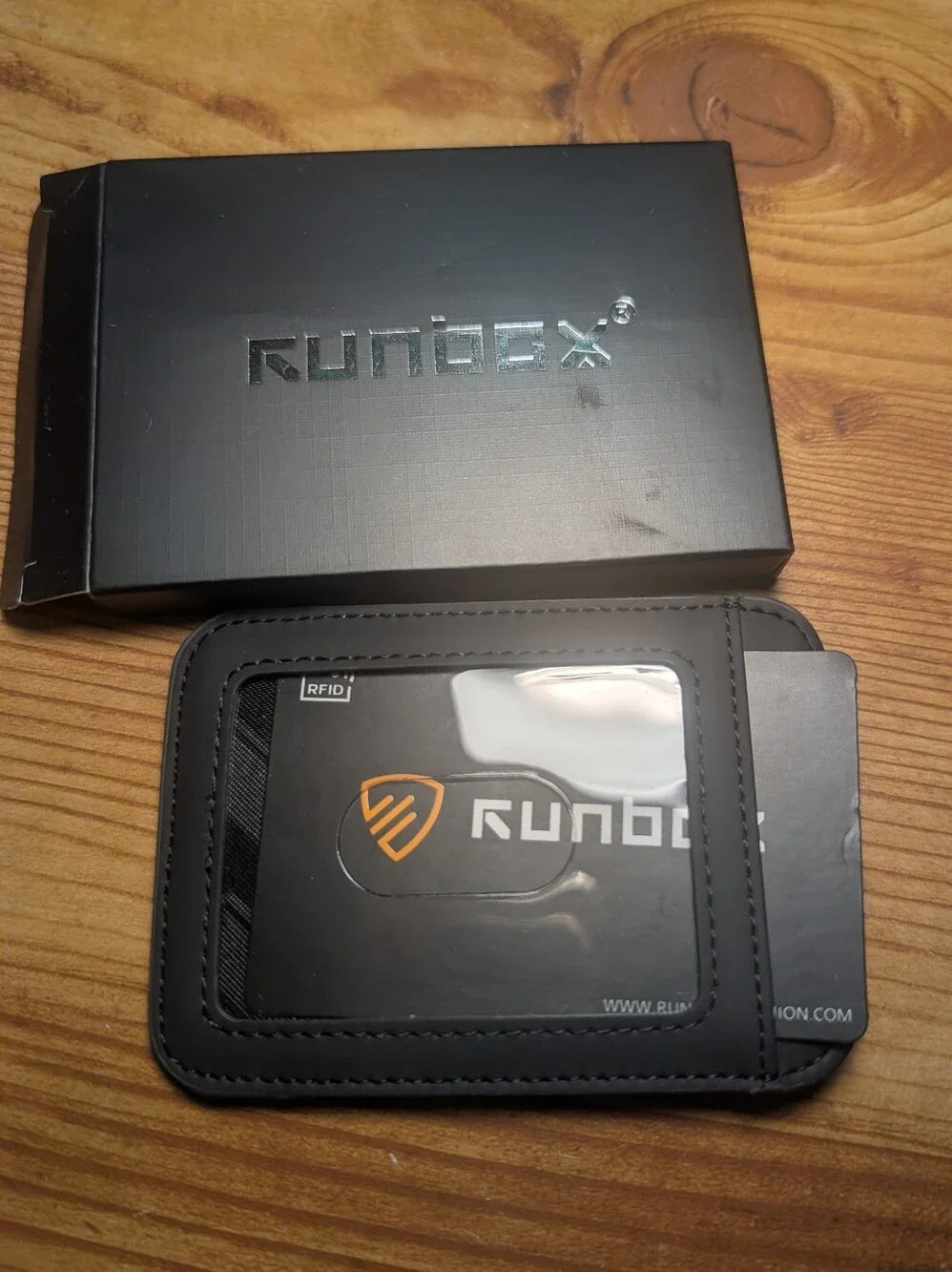 RUNBOX RFID Card ID Holder Wallet in Black Leather